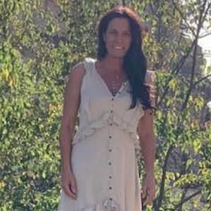 Meet your Posher, Ines